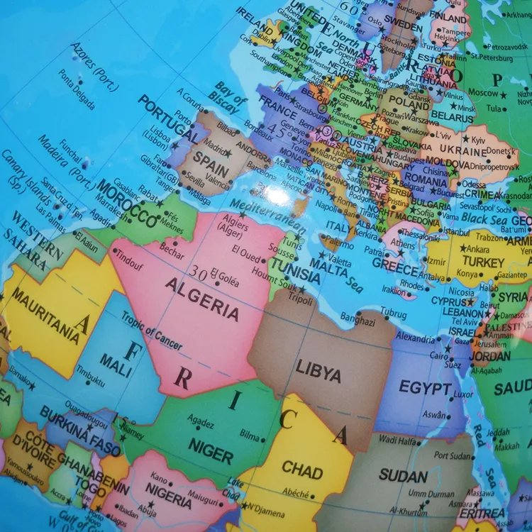 22.8cm (9") Political World Globe with Full-Swing Metal Meridian & Heavy-Duty Metal Base detail view 4